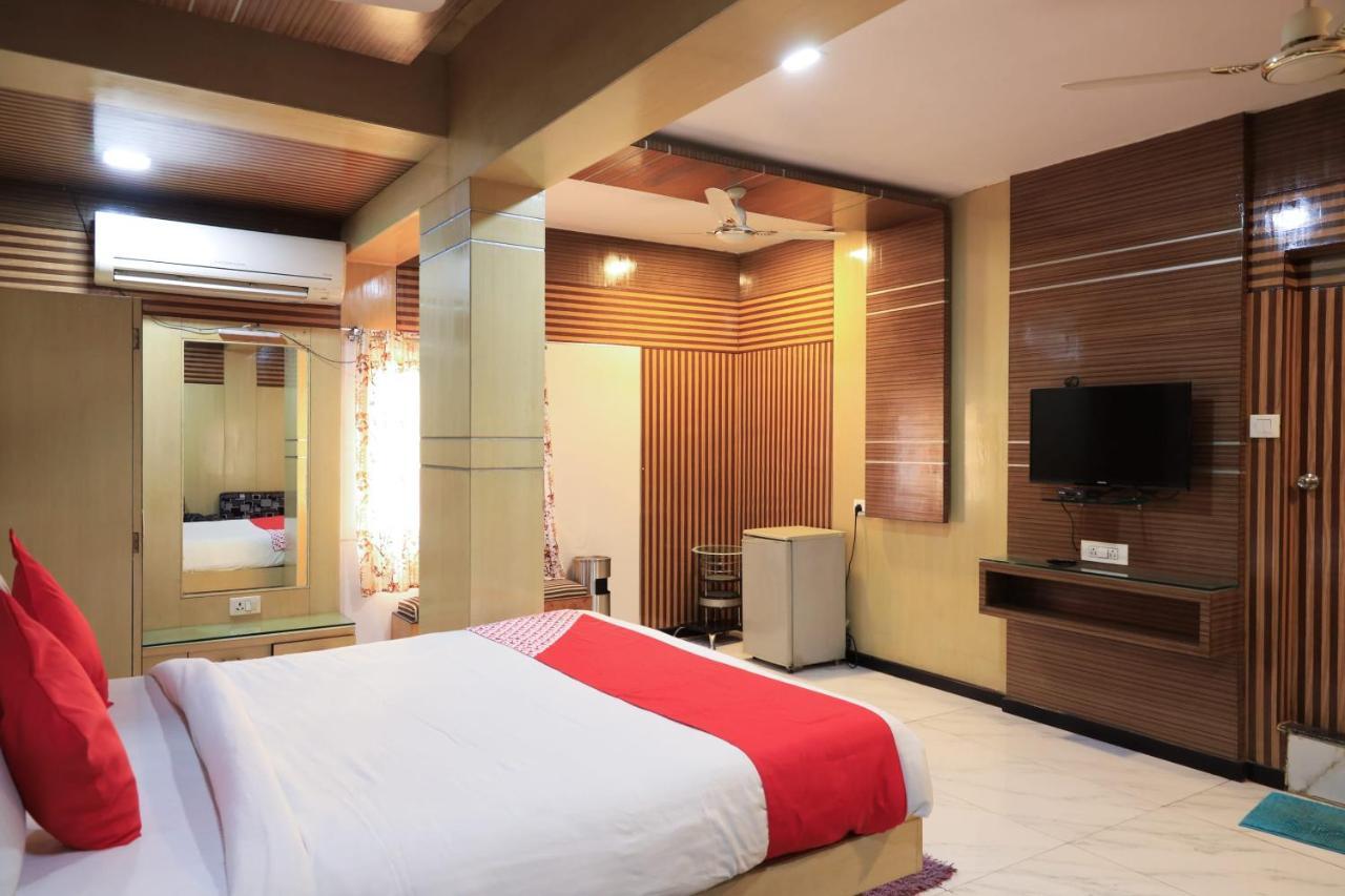 Oyo Flagship 77764 Hotel Rahul Ganeshpeth Colony Nagpur Esterno foto