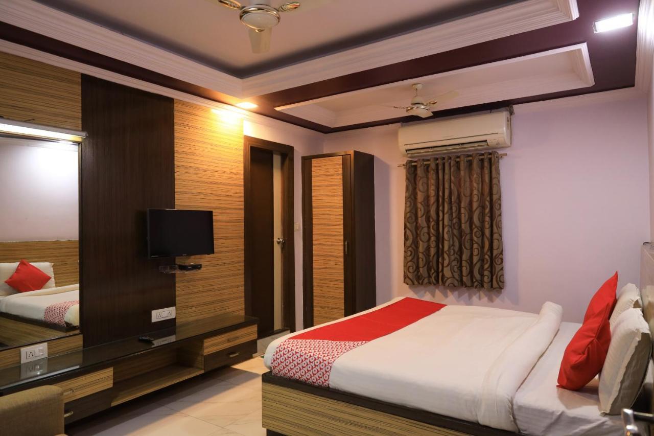 Oyo Flagship 77764 Hotel Rahul Ganeshpeth Colony Nagpur Esterno foto